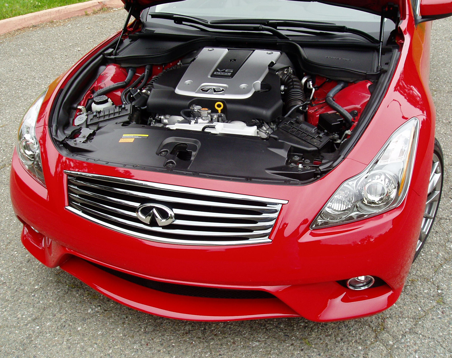 Infiniti G37 technical specifications and fuel economy